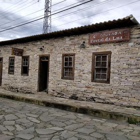 Pousada Portal Da Lua São Tomé das Letras Екстериор снимка